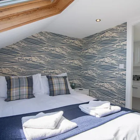 Edenholme Fylingthorpe