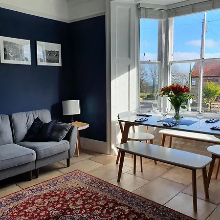 Edenholme Semesterbostad